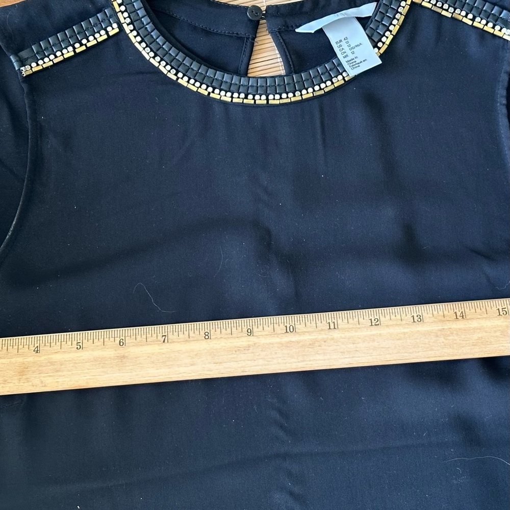 H&M Sleeveless Dress Blouse - Size 12